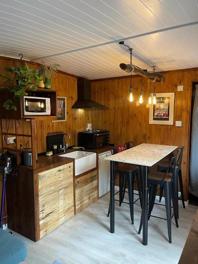 Charming Chalet In Stoke Fleming - Sleep 3 4 Dartmouth Bagian luar foto